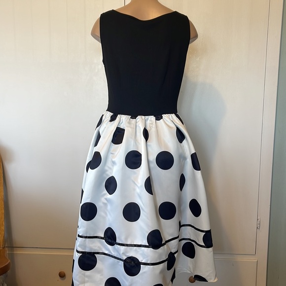 DRESS V  Cute Polka Dot White/black color, size XL” Womens DRESS - Picture 8 of 14